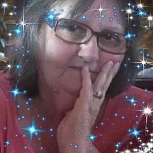 Meet your Posher, Vicky